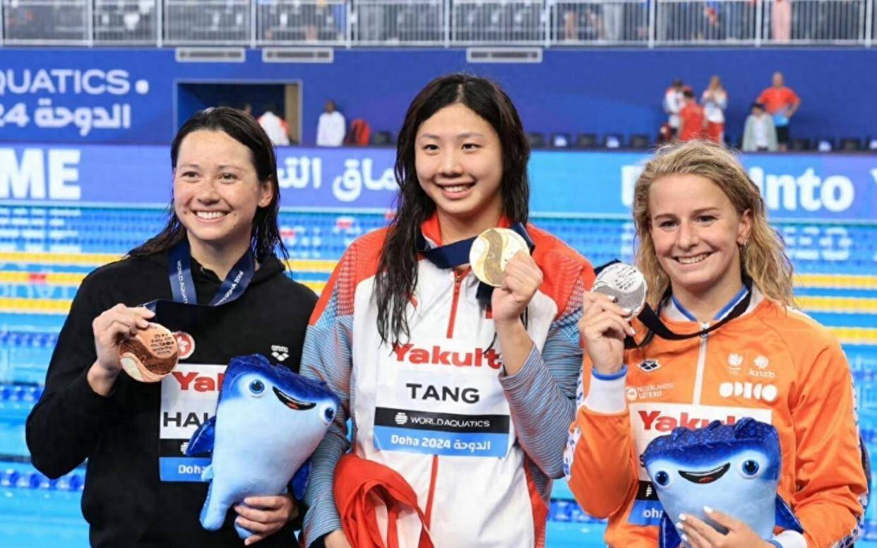 关于俄罗斯选手表现亮眼,夺得游泳比赛铜牌的信息 关于俄罗斯选手表现亮眼,夺得游泳比赛铜牌的信息