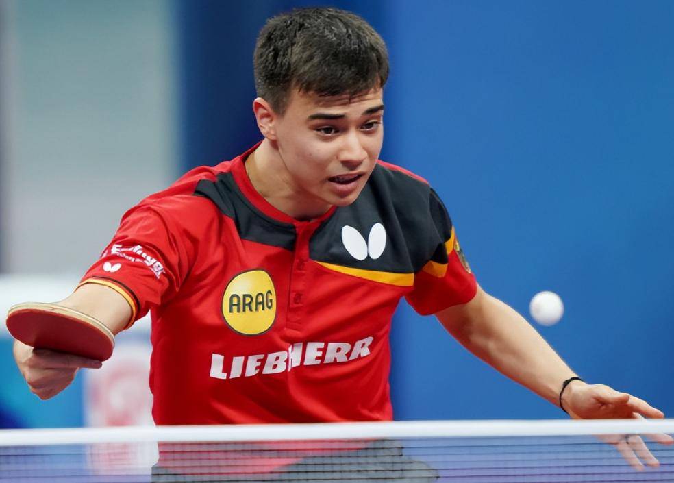 熊猫体育中国App-日本乒乓球队完胜德国乒乓球队，奥恰洛夫惊艳世界的简单介绍