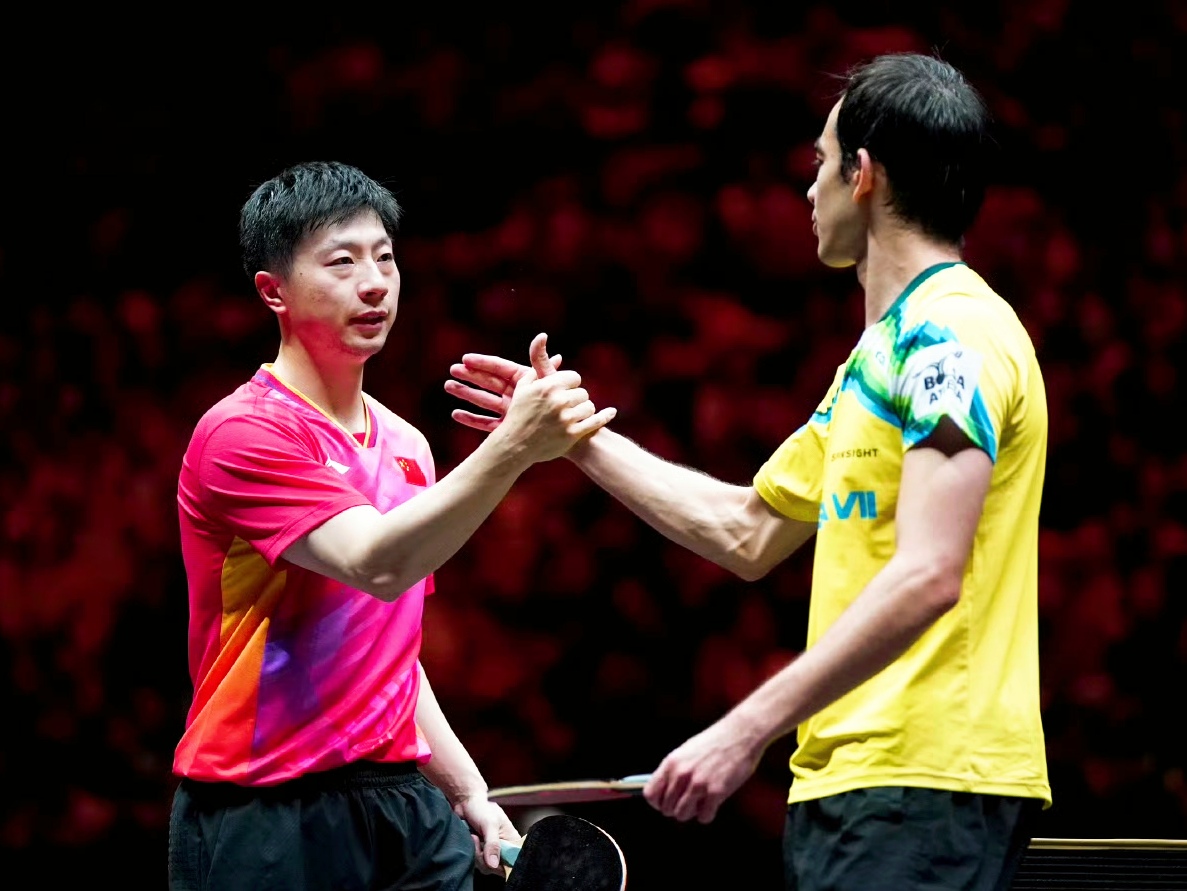 中国队完胜法国队，马龙关键制胜