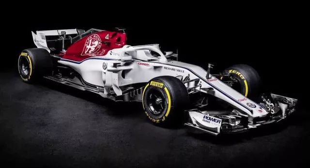 包含索伯车队翻盘哈斯车队,塞恩斯刷新纪录的词条 包含索伯车队翻盘哈斯车队,塞恩斯刷新纪录的词条