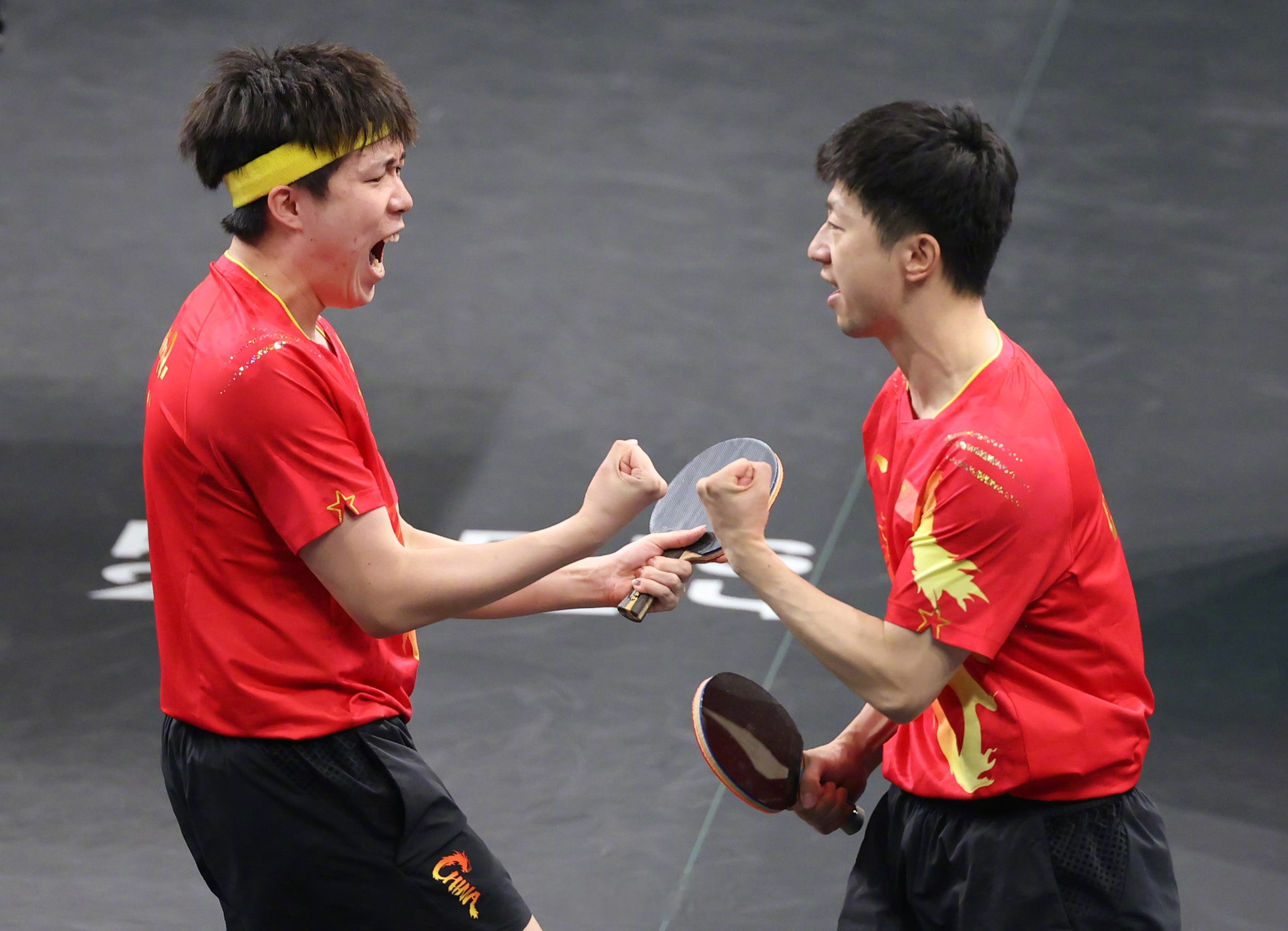 关于日本乒乓球队力克比利时乒乓球队，马龙关键制胜的信息