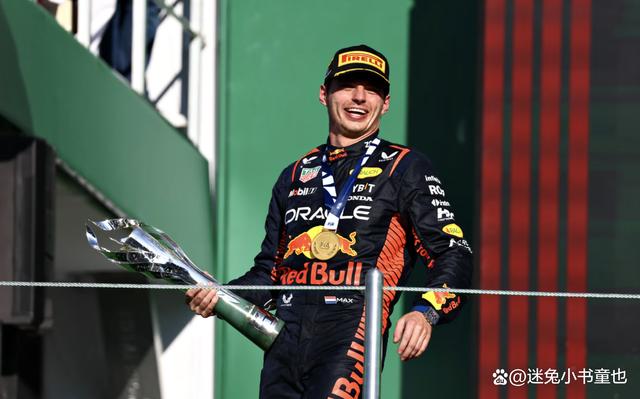 包含梅赛德斯鏖战索伯车队，佩雷兹扛起全队的词条